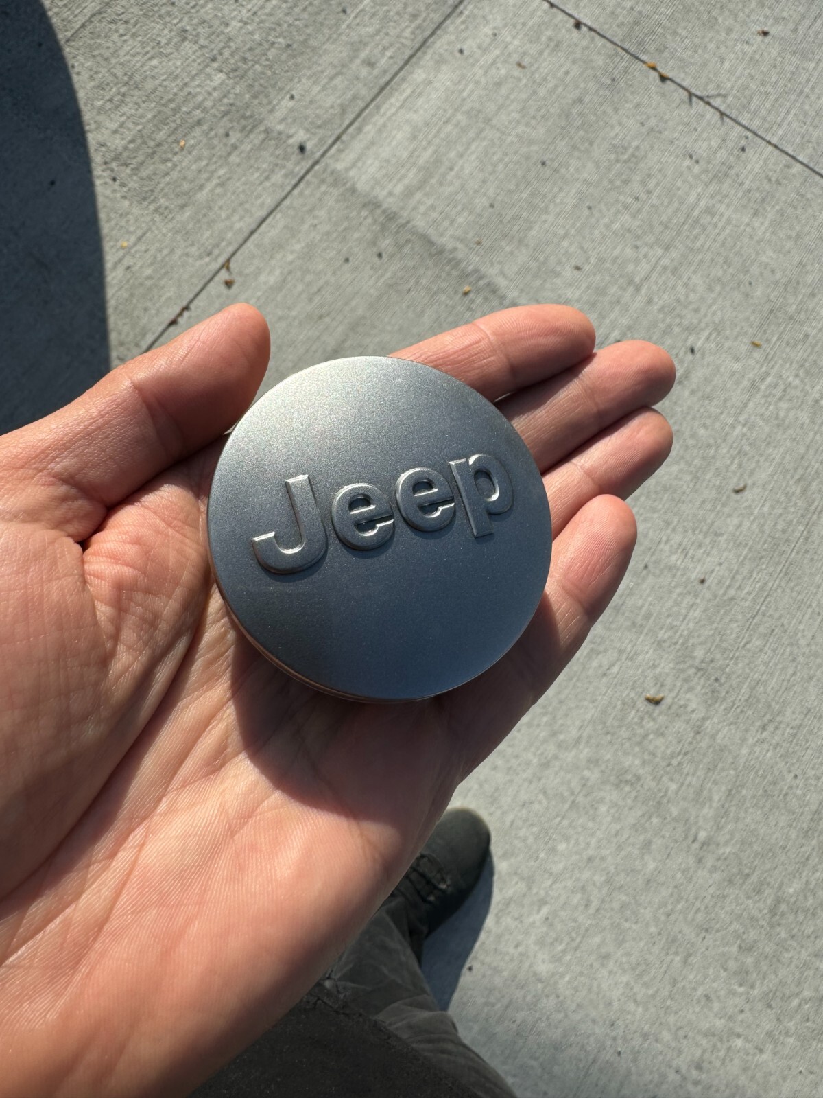 2007-2021 Jeep Grand Cherokee Compass Wrangler wheel center cap 1LB77TRMAC