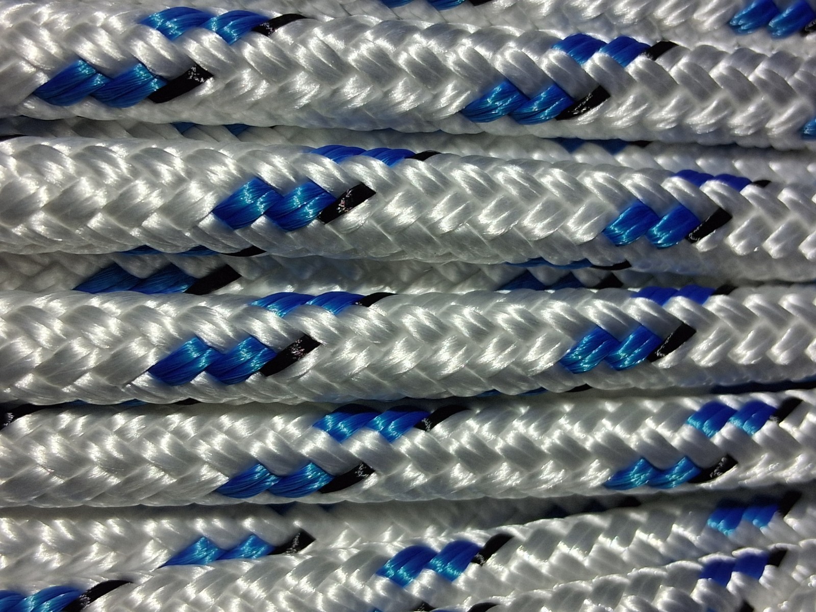 1/4 x 200 ft. Double Braid-Yacht Braid polyester rope. White w/ Blue & Black