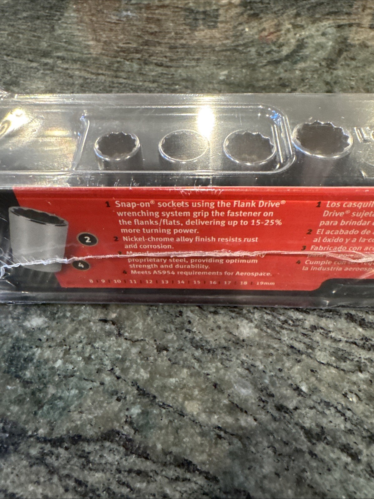 Snap On 212fmsya 12 pc 3/8” drive 12 pt aerospace socket set 8-19mm sealed