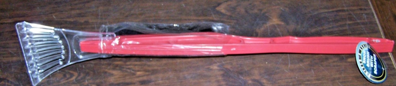 SNOW BRUSH WITH SCRAPER – RED – 20.5″ Long – NEW!!