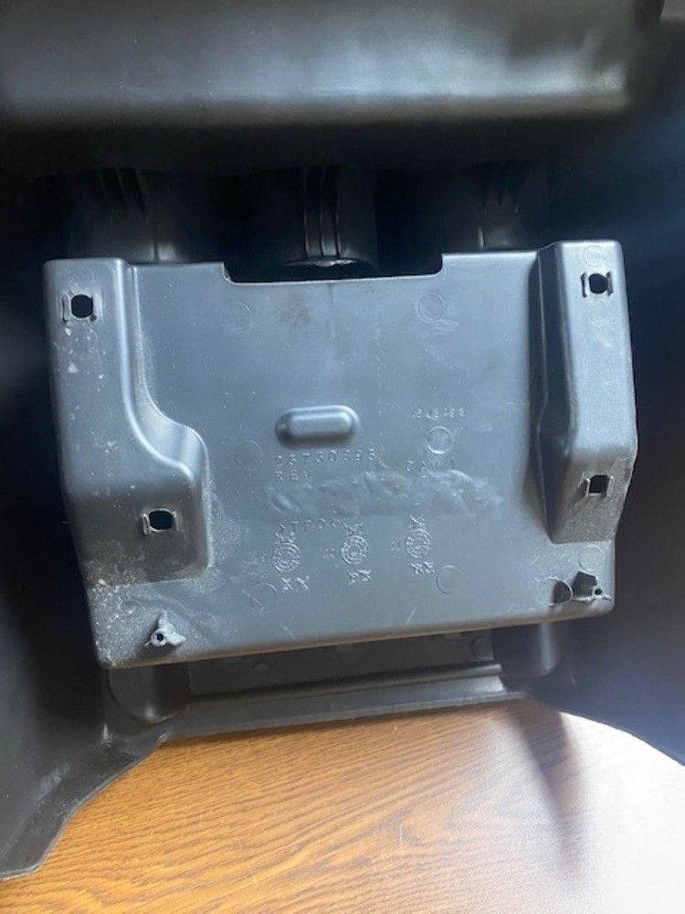 03-24 Chevy Express/GMC Savana Van Black Center Console Cup with Opening Door