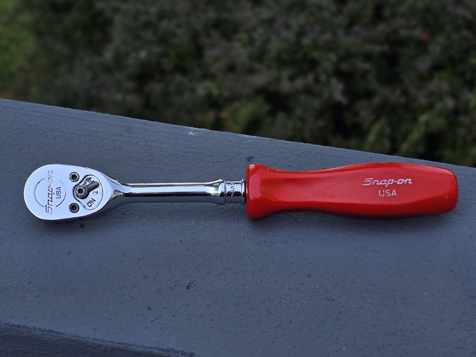 Snap On Tools 1/4 Inch Drive RED Hard Handle Ratchet, Part# TML836