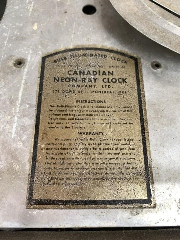 1940’s Willard Batteries ADVERTISING clock 13″ – Canadian Neon-Ray Clock Co.