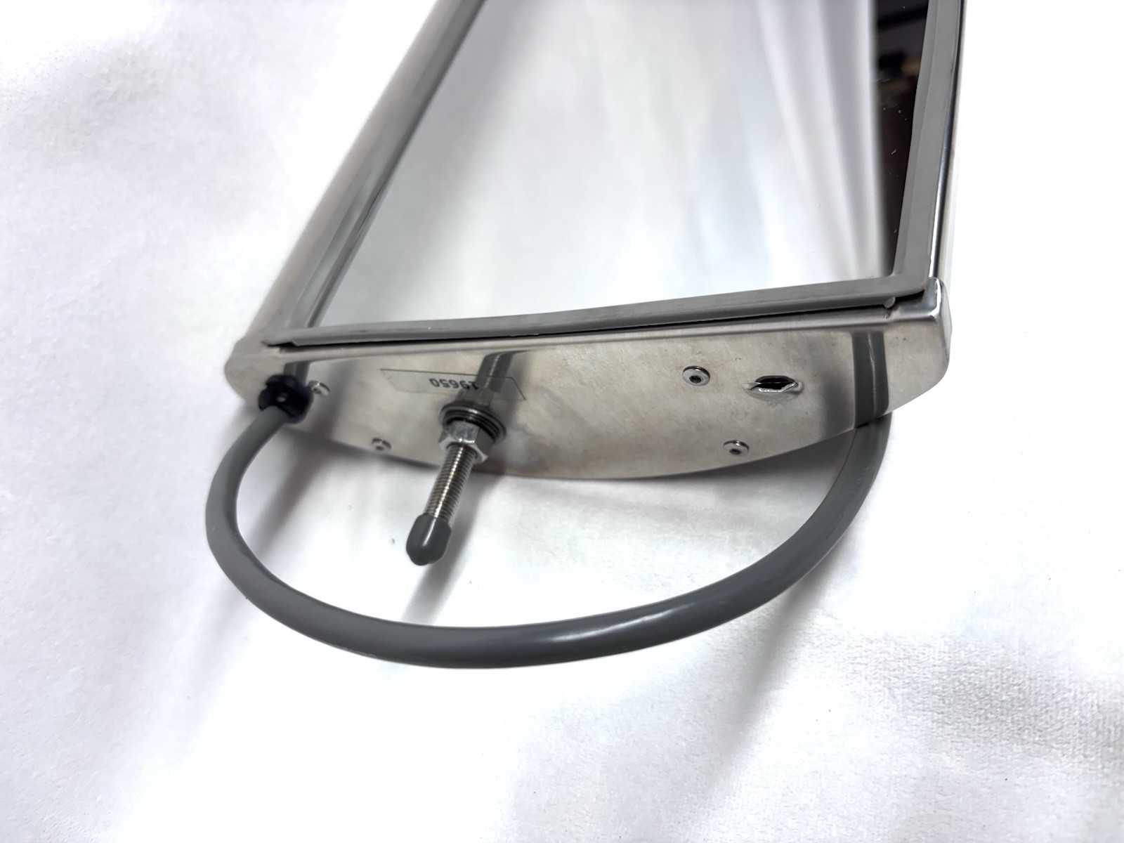 International 1694255C91 Mirror, Heated, Motorized RH 7”x16” New OEM