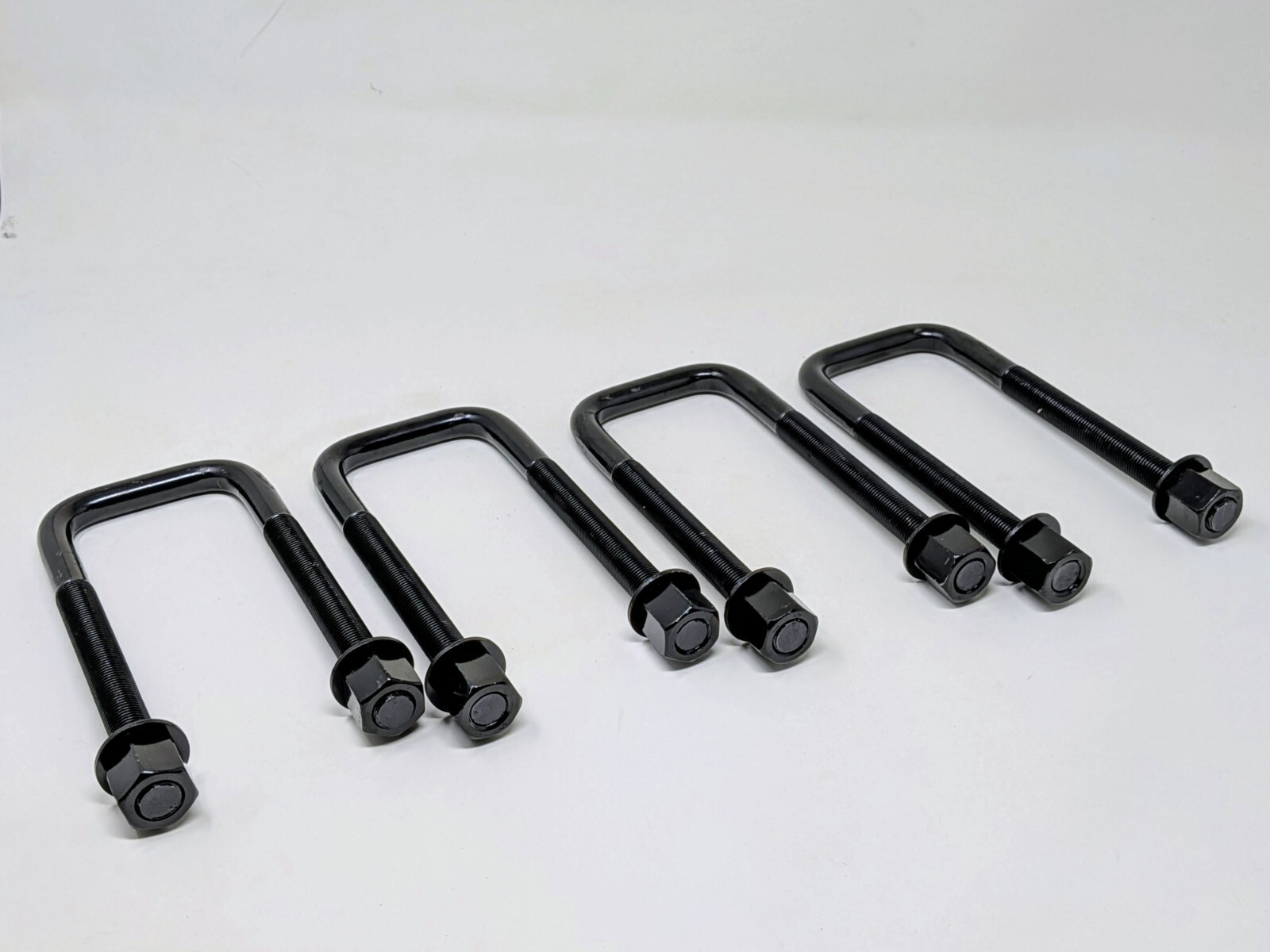 Leaf Spring U-Bolt Kit | 1995 – 2024 Toyota Tacoma | 9/16 in. x 2-1/2 in. x 7 in