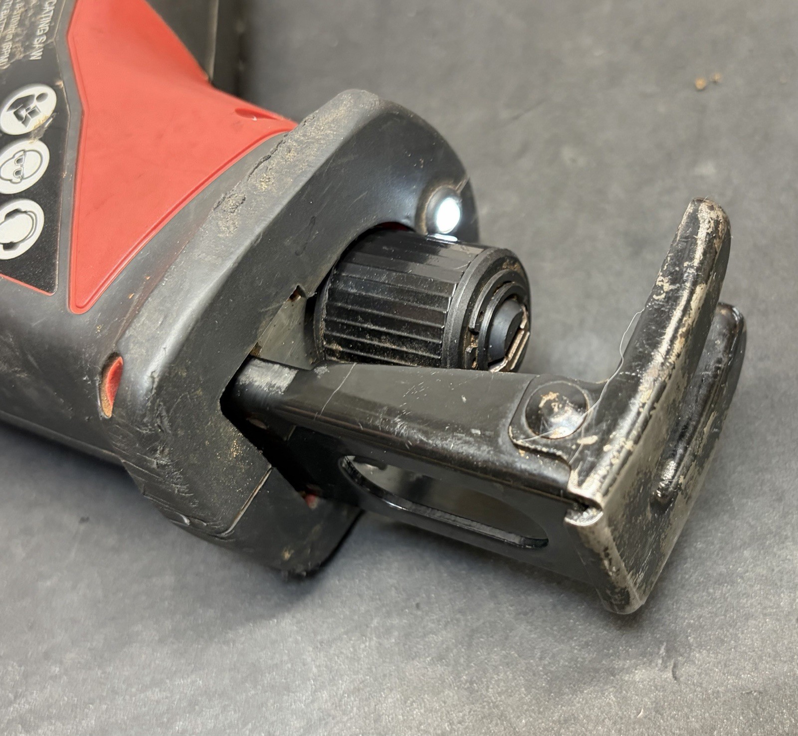NICE! Snap On CTRS761 RED Reciprocating Saw with 14.4v Lithium Ion Battery