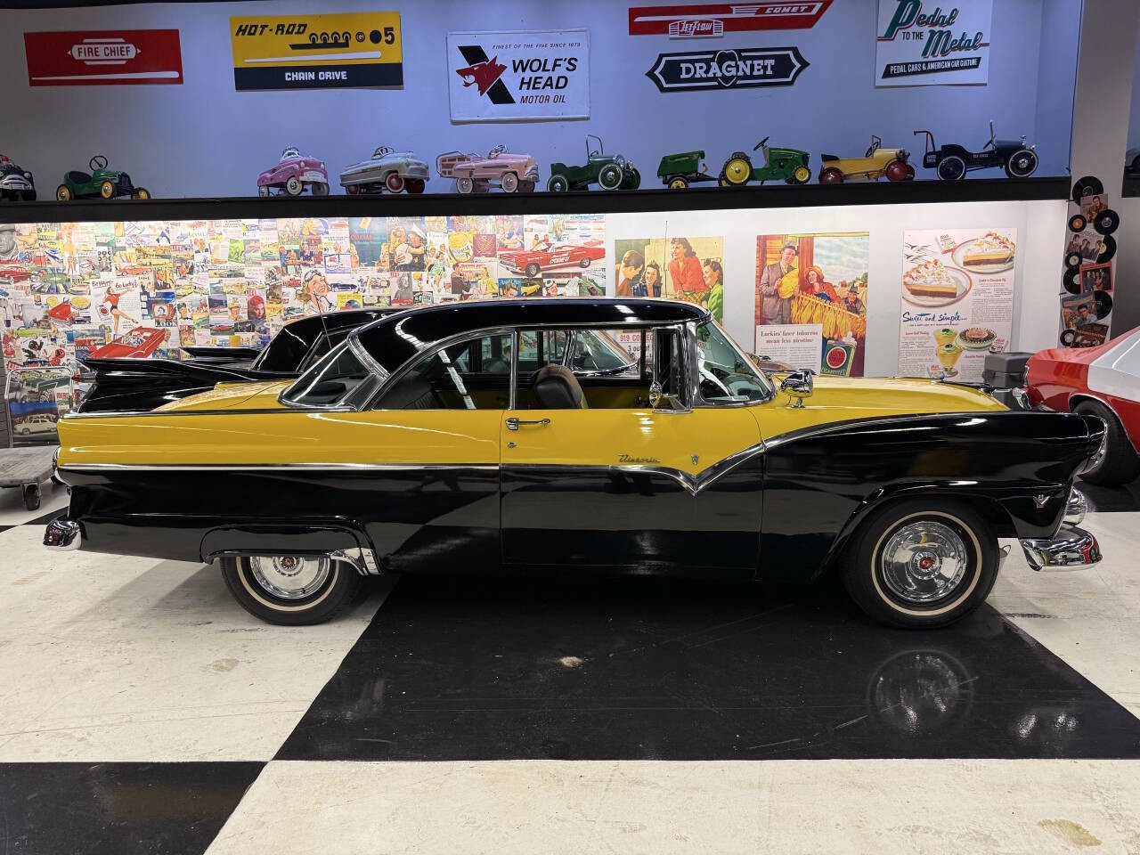 1955 Ford Crown Victoria