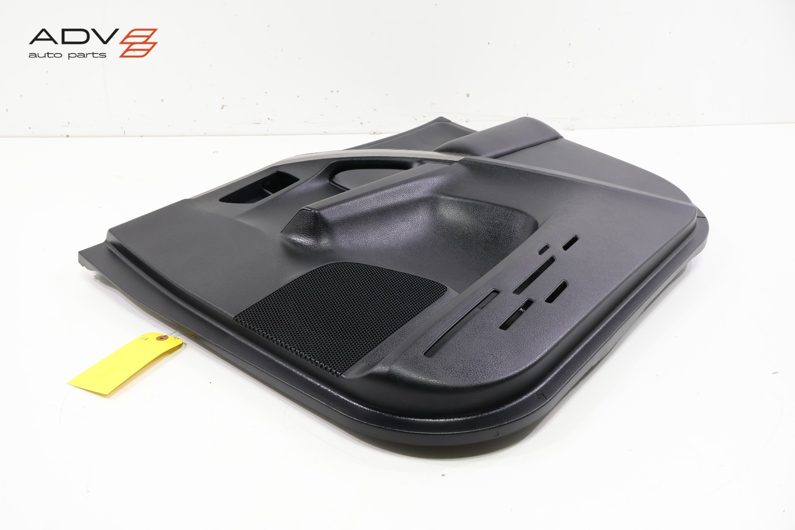 2017 – 2018 TOYOTA RAV4 FRONT RIGHT PASSENGER INTERIOR DOOR PANEL TRIM COVER OEM