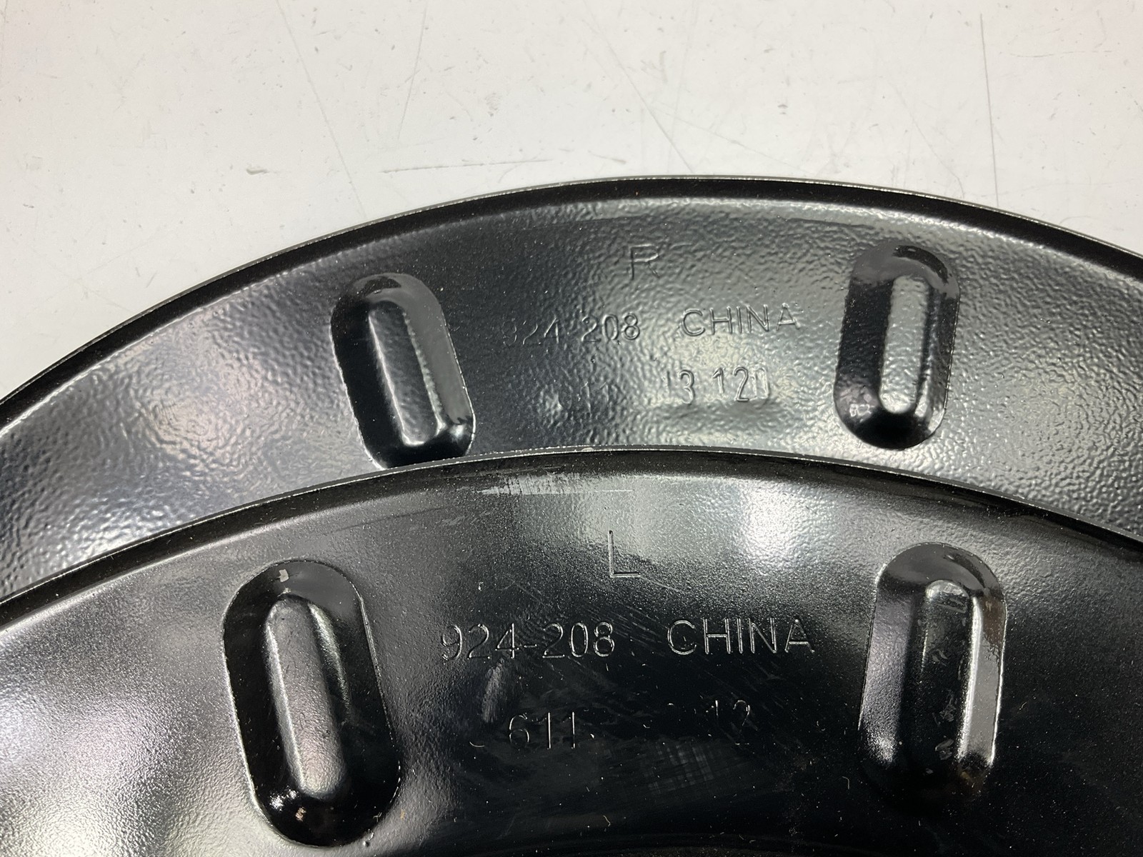 Dorman 924-208 Rear Brake Backing Plate Dust Shields