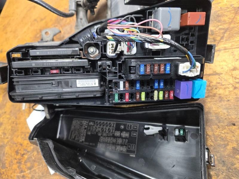 2012-2017 Toyota Camry 2.5L Engine Fuse Box OEM With 30 Days Warranty