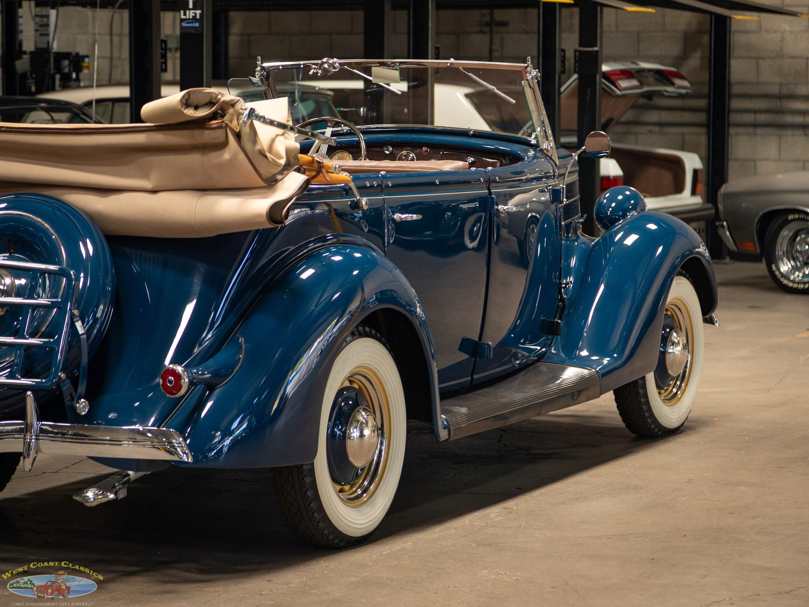 1936 Ford V8 Phaeton