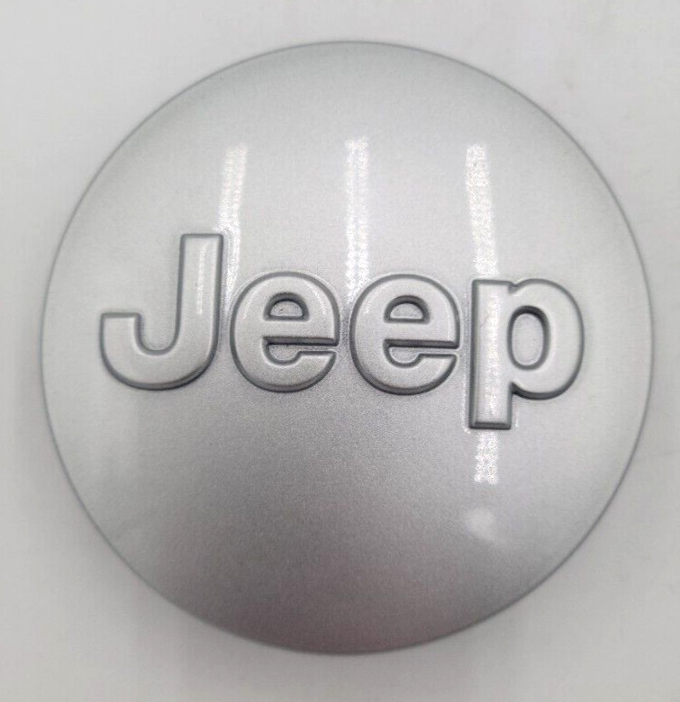 OEM Jeep 2.5″ Light Silver Center Cap – 1LB77TRMAC/1LB77LS1AC