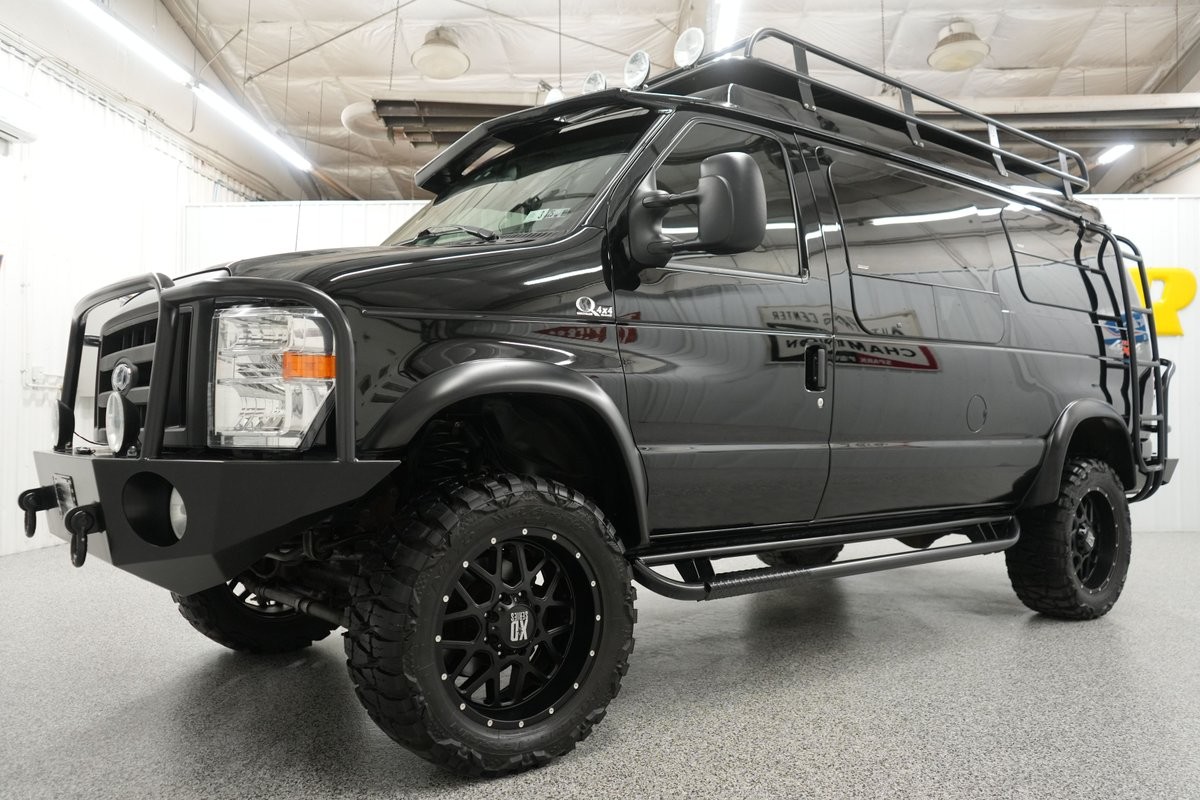 2013 Ford E-350 Super Duty