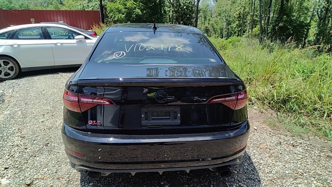 Used Front Center Infotainment Display fits: 2021 Volkswagen Jetta gli display a