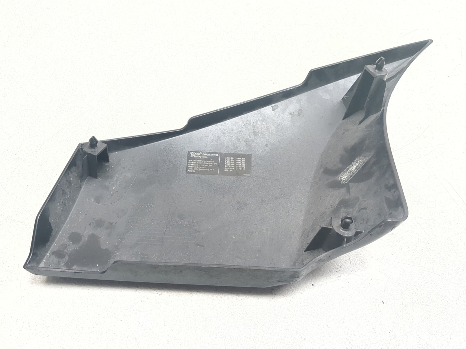 10-17 Victory Cross Country Left Side Cover 5437588