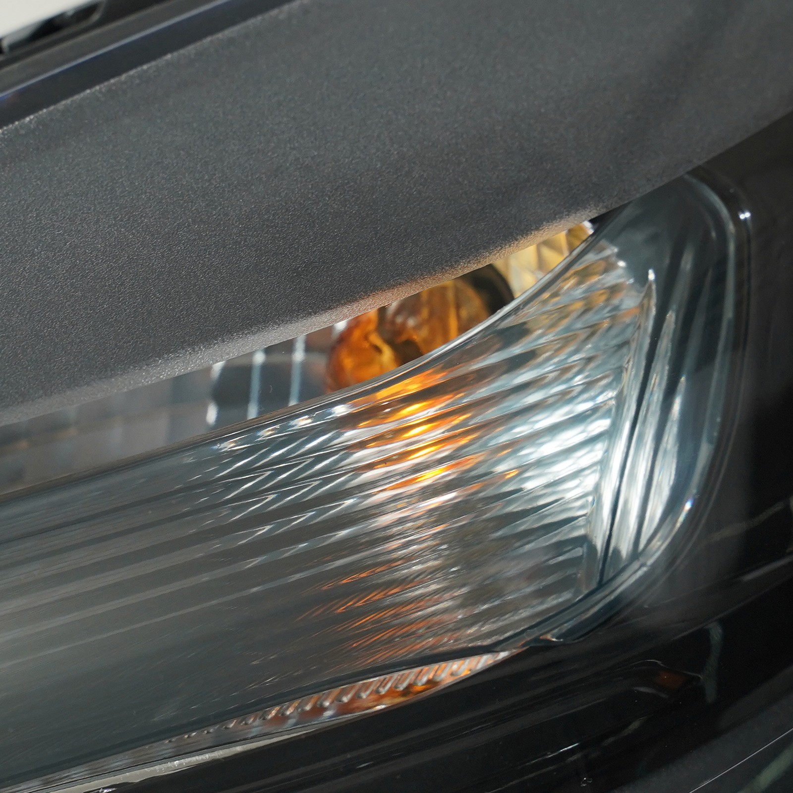 Upgrade Halogen Headlight For 2016 2017 Chevy Equinox Black Bezel Right+Left