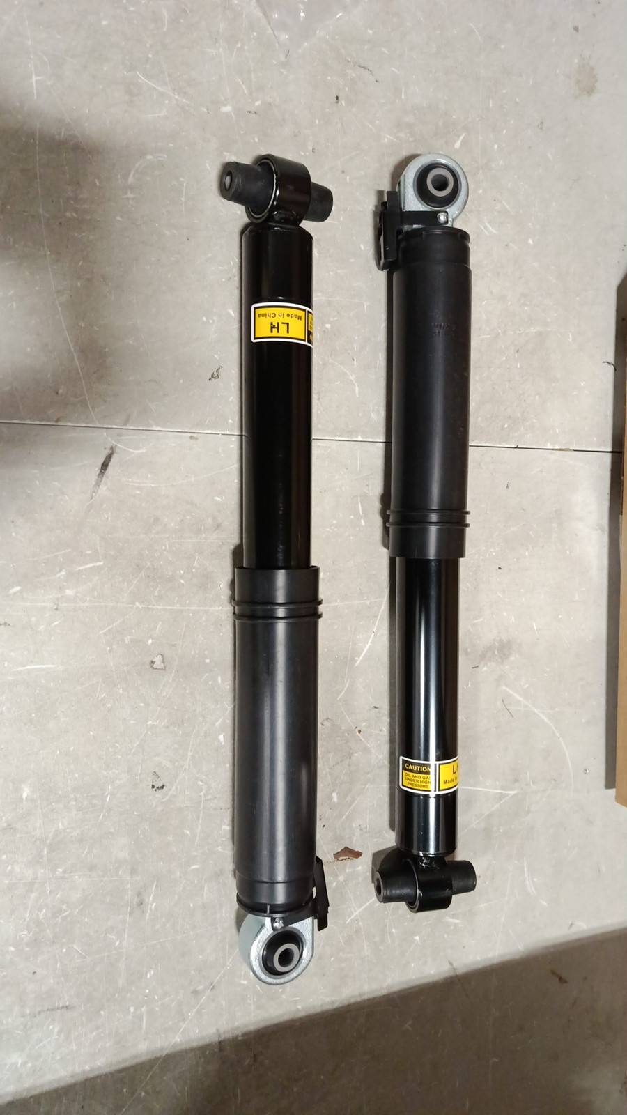 2Pcs 52610-STX-A55 FOR ACURA MDX ZDX REAR SHOCK w/Electric ABSORBERS PAIR new