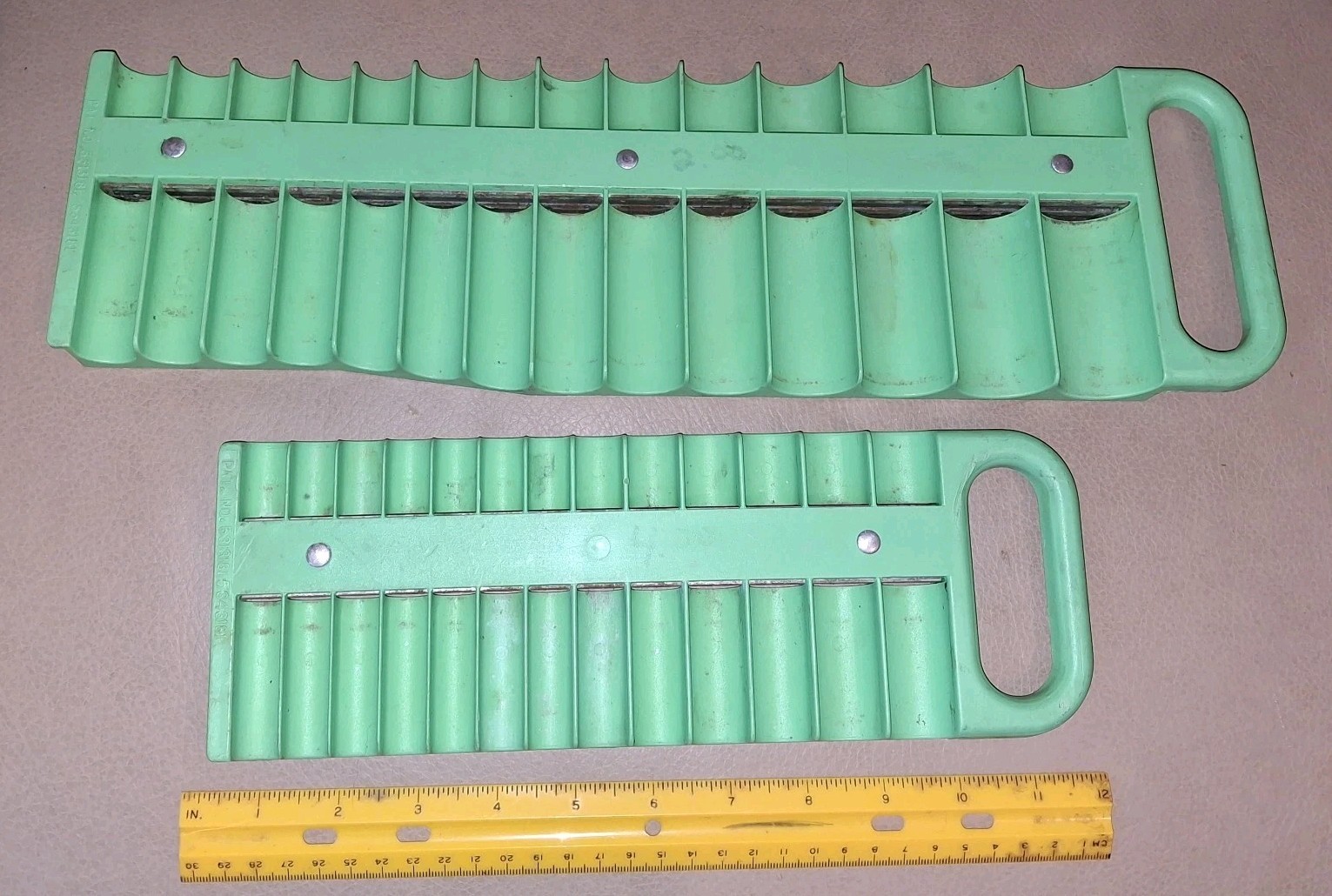 2X Lisle 1/4 & 3/8 in Drive green Magnetic Socket Holder