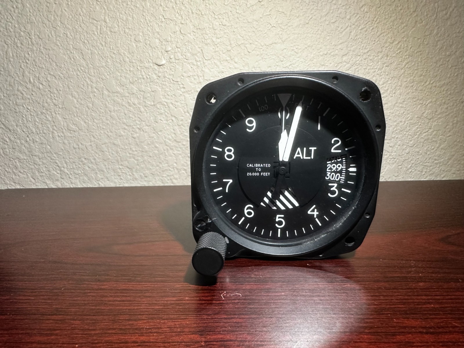 United Instruments 5934P-3 altimeter tested guaranteed 30 days
