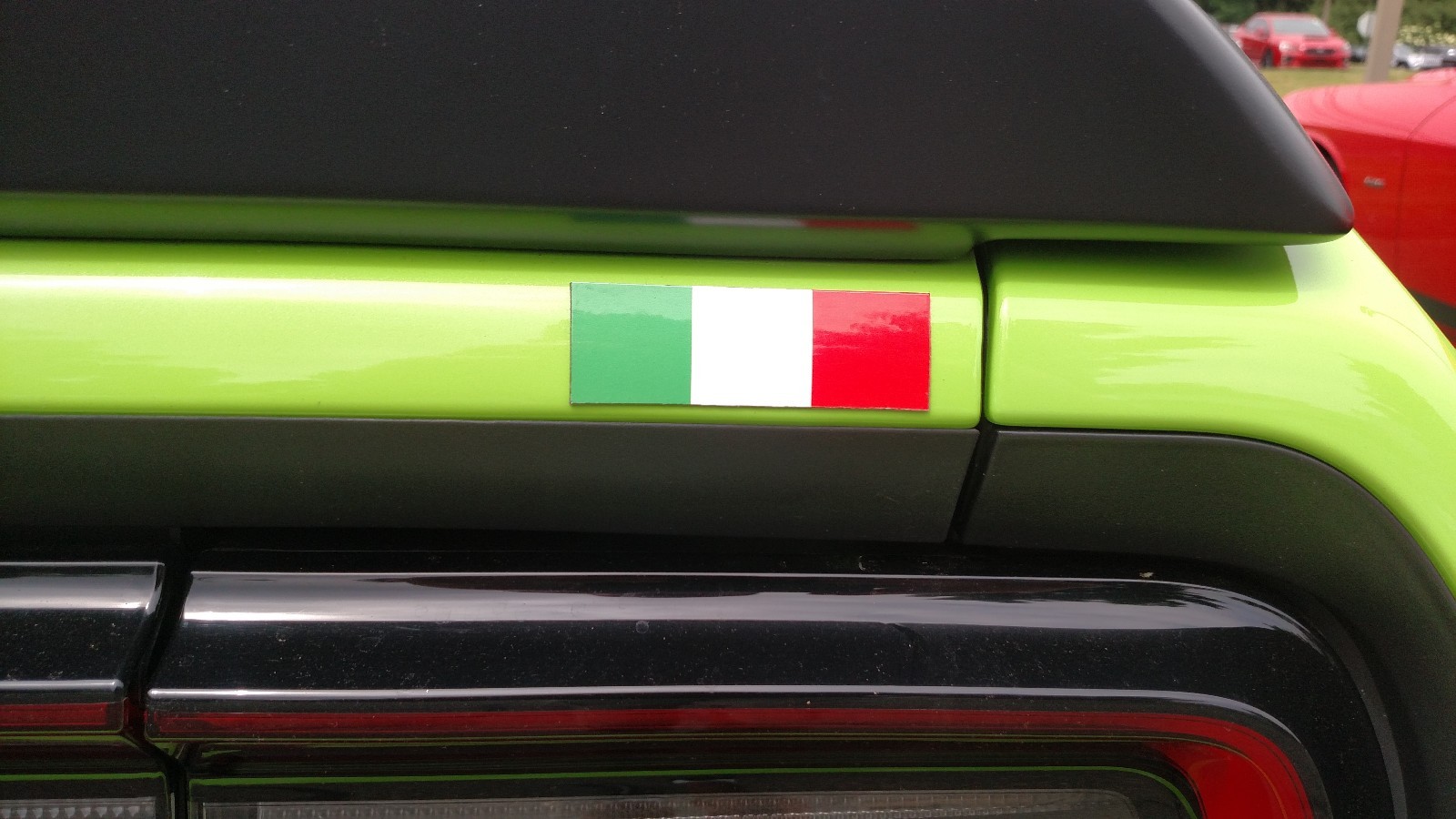 Magnetic Italian Flag Auto Accessory Italy Emblem Made in U.S.A New Qty 1