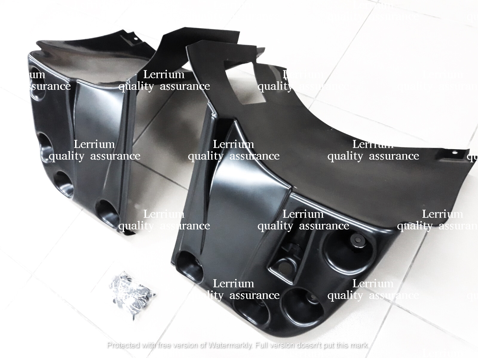 BMW E39 M5 S62 FRONT BUMPER SPLASH PANEL LINER TRIM FENDER ABS L+R QUALITY