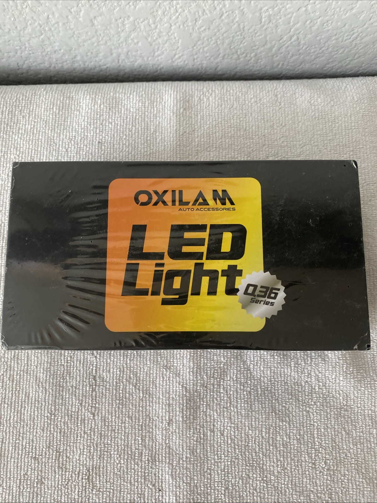4 Pack Oxilam LED Light Bulbs Q36 Series 9005 HB3 + 9006 HB4 6500K , Sealed Box