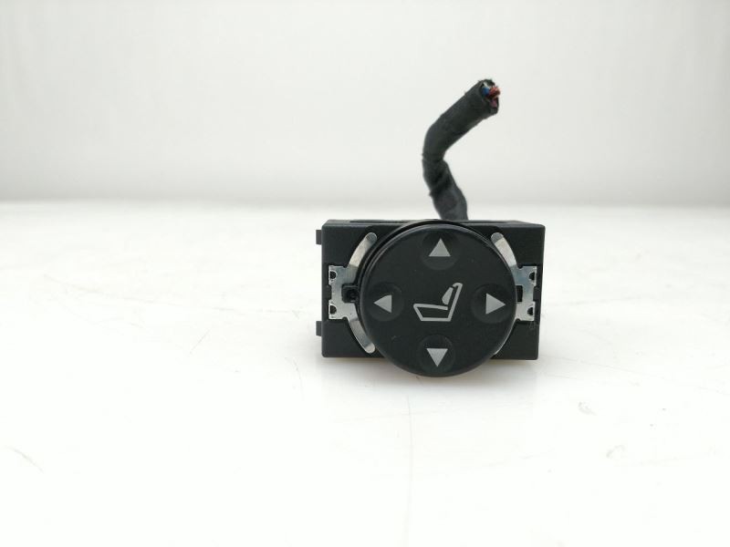2009 BMW 335i 335xi 328xi 328i E92 E90 Left Lumbar Support Switch 61318352291