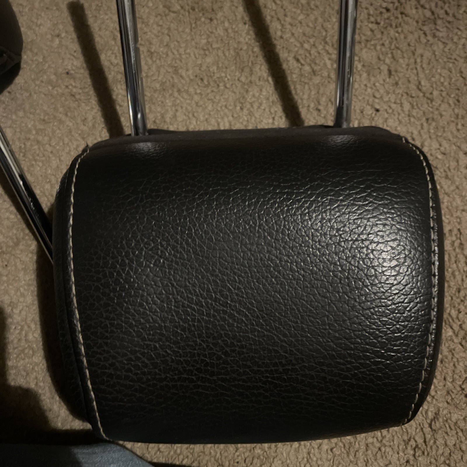 10-14 Mustang Black Leather LF Left RF Right Front Headrest Set Pair OE Factory
