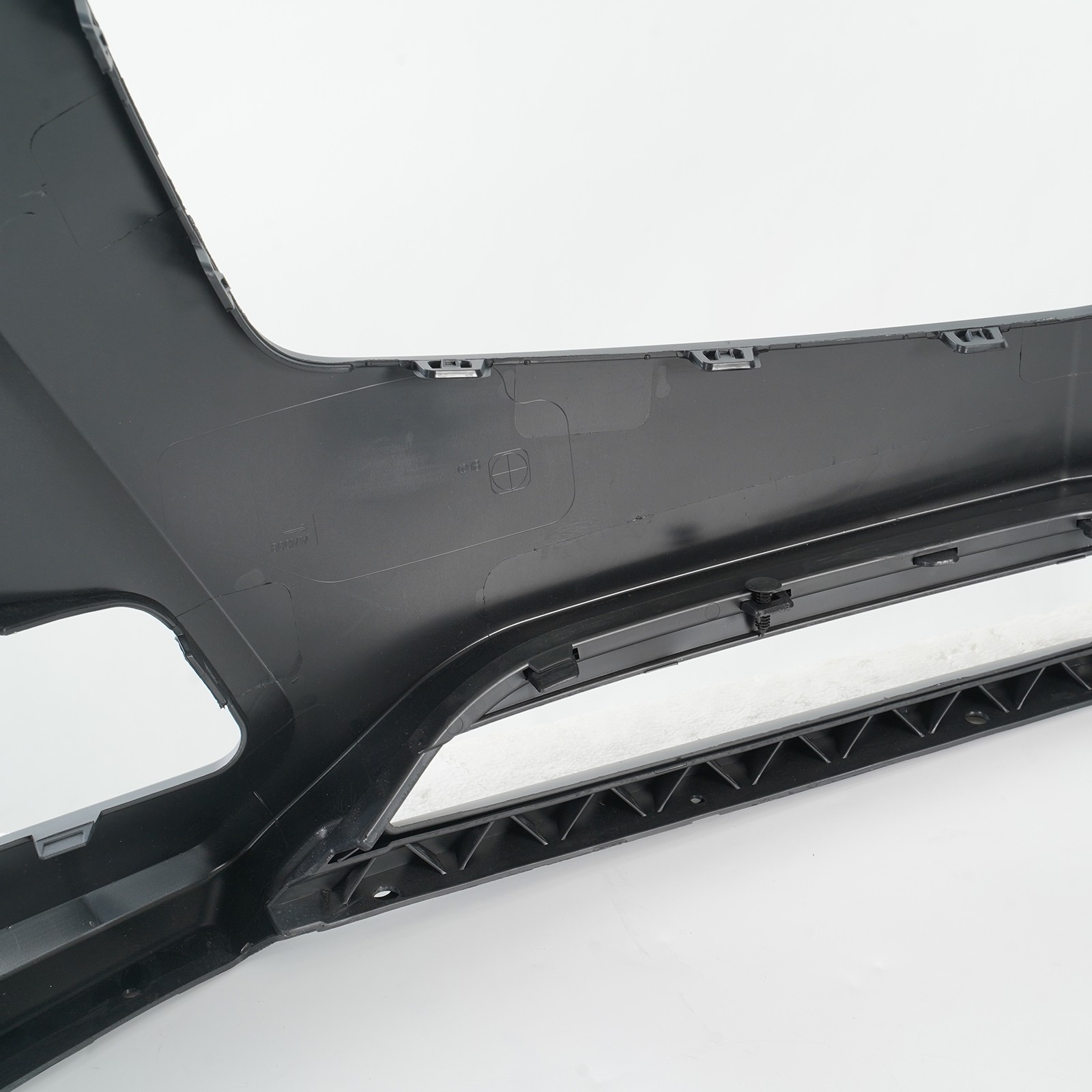 For 2014-2019 Cadillac CTS Front Upper Bumper Cover w/o Sensor Hole 84033411
