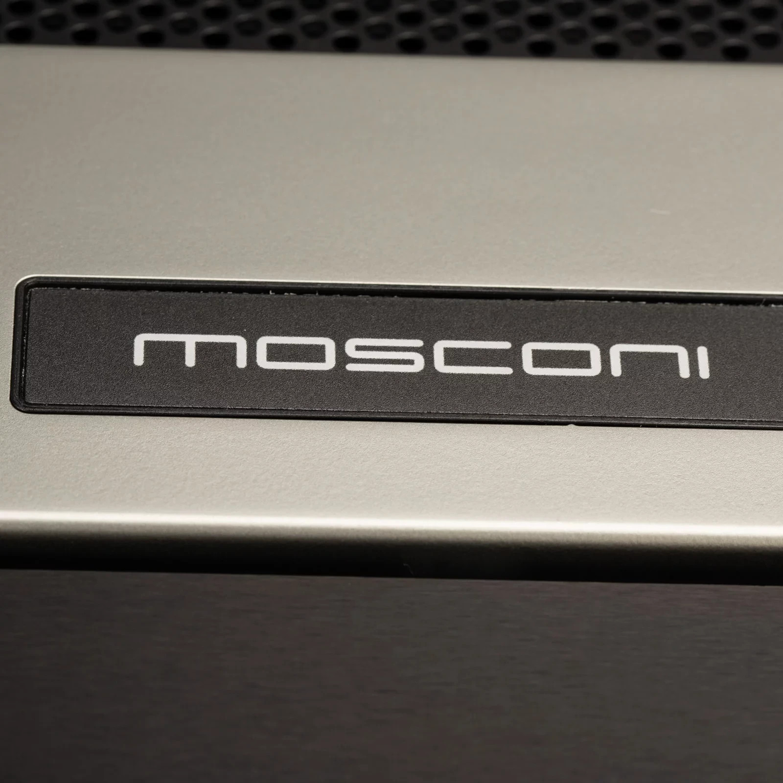 Mosconi PRO 1 | 10 EVO 3000w RMS @ 1-Ohm Mono 1-Ch Subwoofer Amplifier Class D