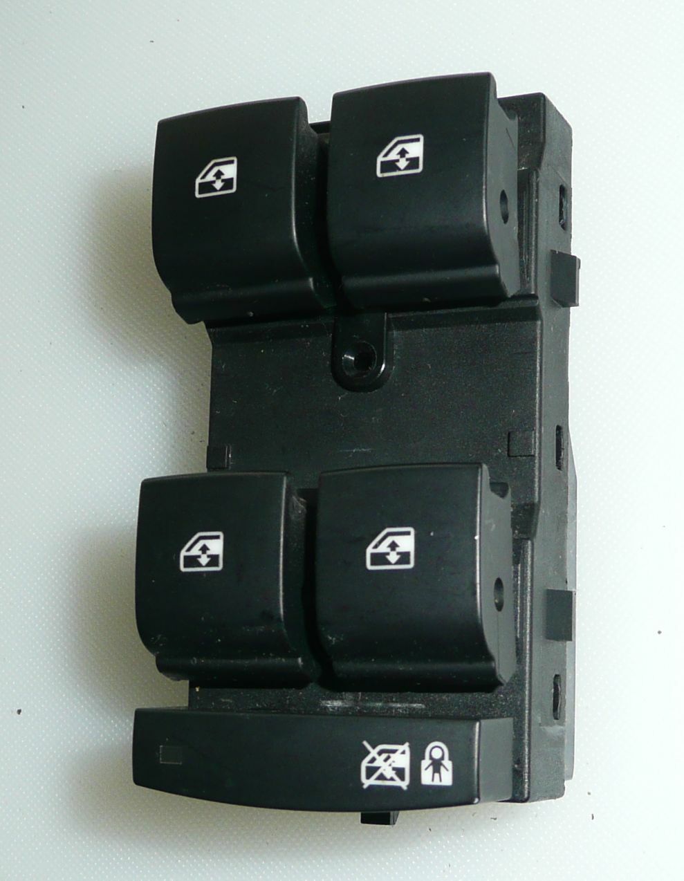 2011 – 2016 Chevy Malibu Cruze OEM Master Power Window Switch PN: 20917580