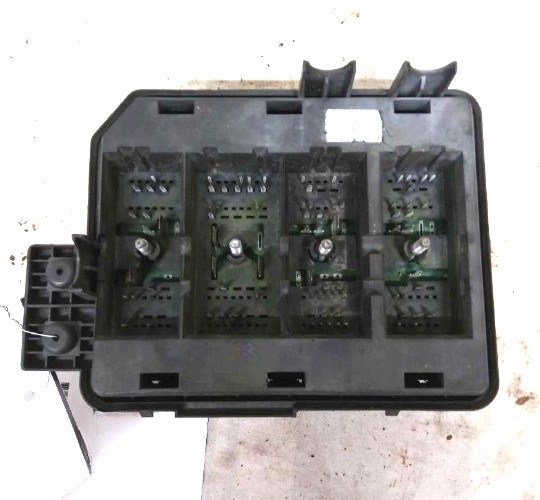 2006-2007 Chevy Impala Chevy Monte Engine Fuse Box OEM Assembly 30 Days Warranty