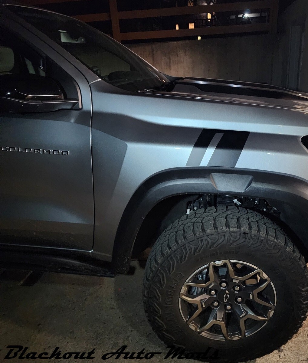Matte Black Zr2 Fender Hood Hash Stripe For 2023-2025 Chevrolet Colorado