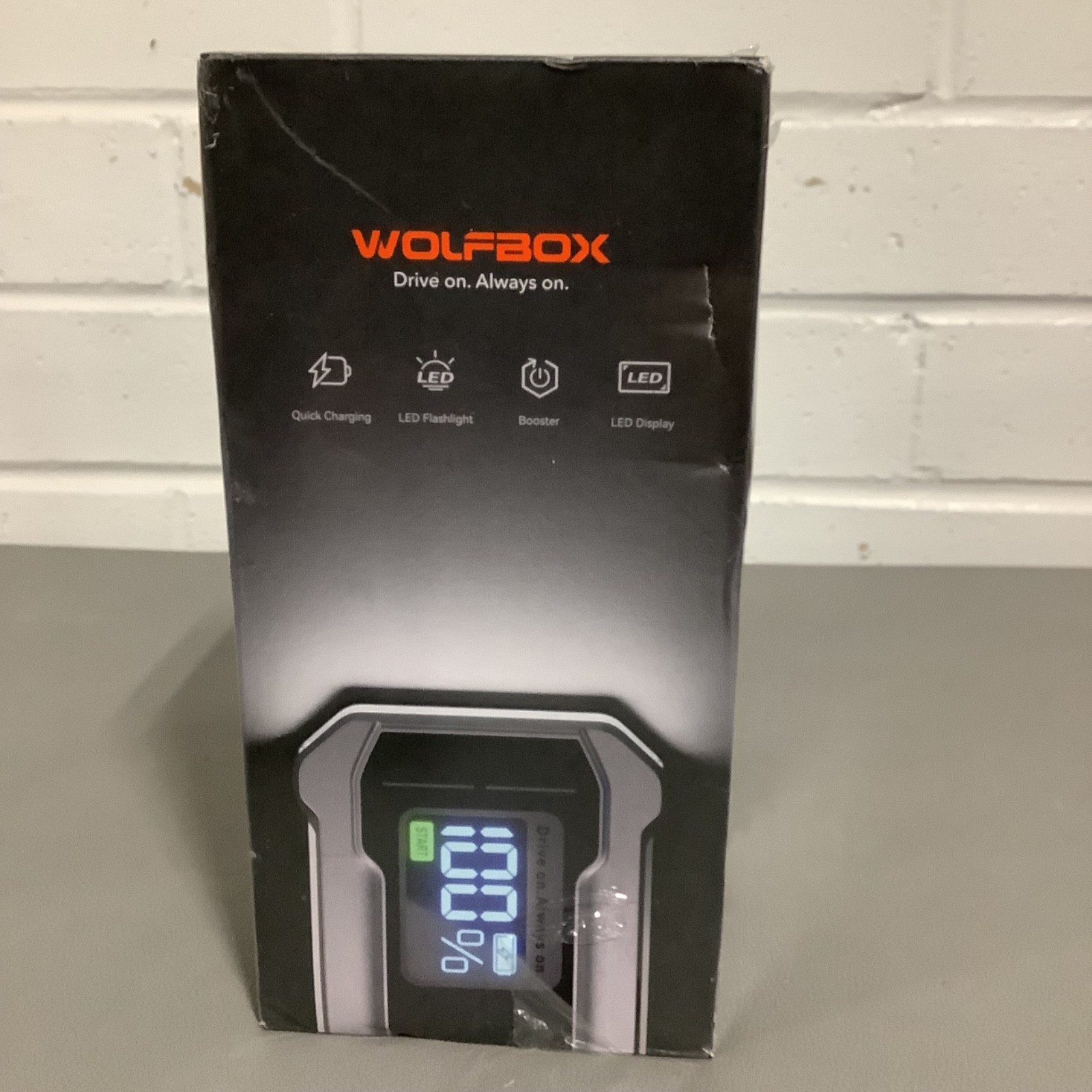 WolfBox MV16A 3000A Portable Jump Starter w/ Air Compressor