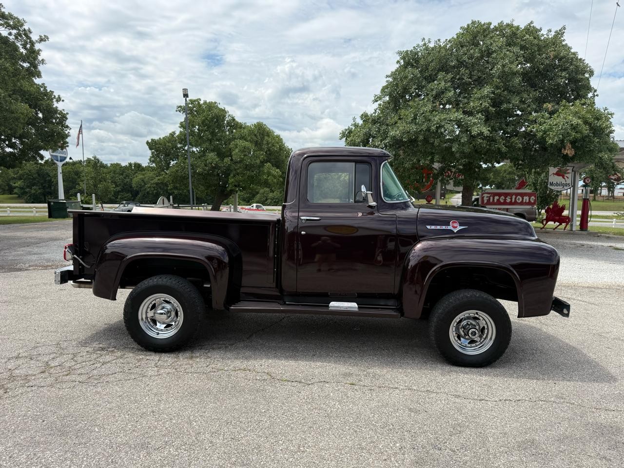 1956 Ford F-100 Custom
