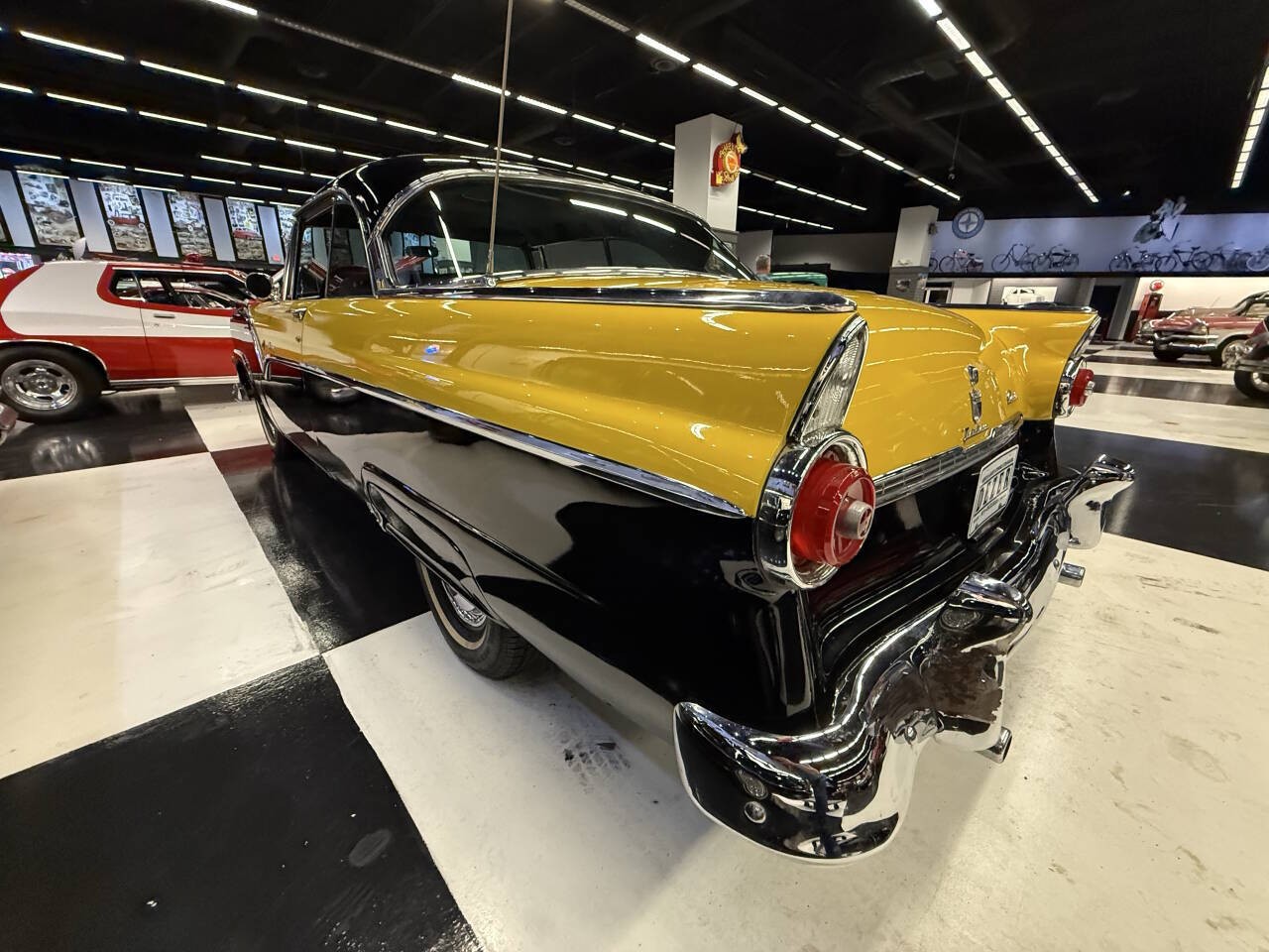 1955 Ford Crown Victoria