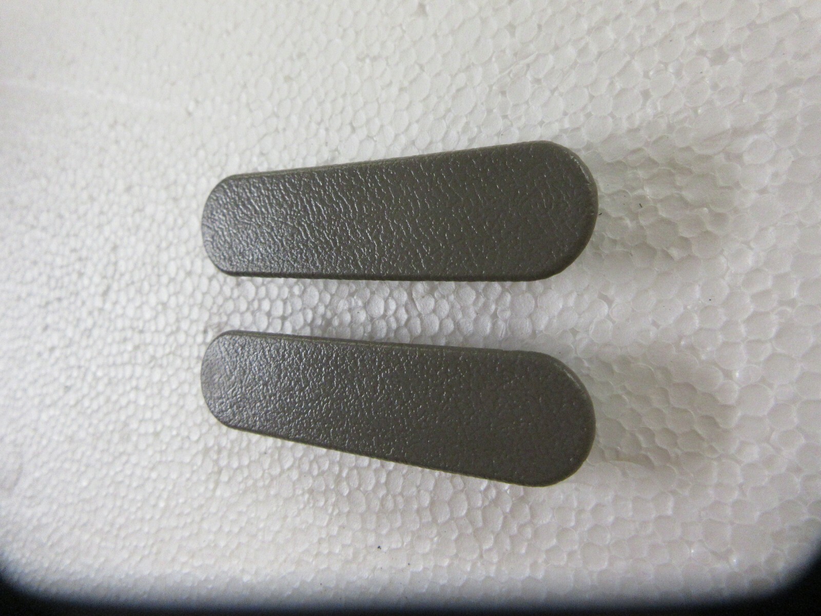 03/04 corvette SHALE interior door panel plugs 2 NEW! injected!! not painted. C5