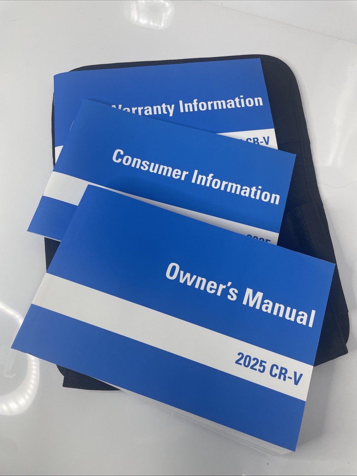 2025 Honda CR-V CRV Owners Manual with warranty book and case