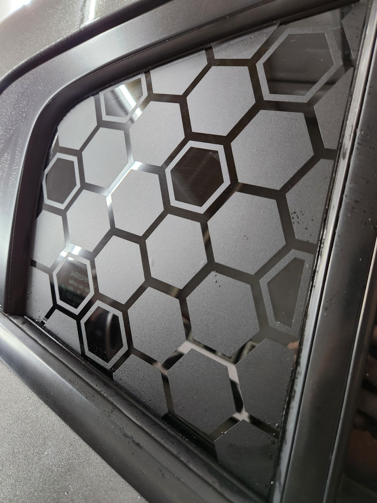 Honeycomb Hexagon Window Decals Outline(Set of 2) – Dodge Charger Vinyl Stickers