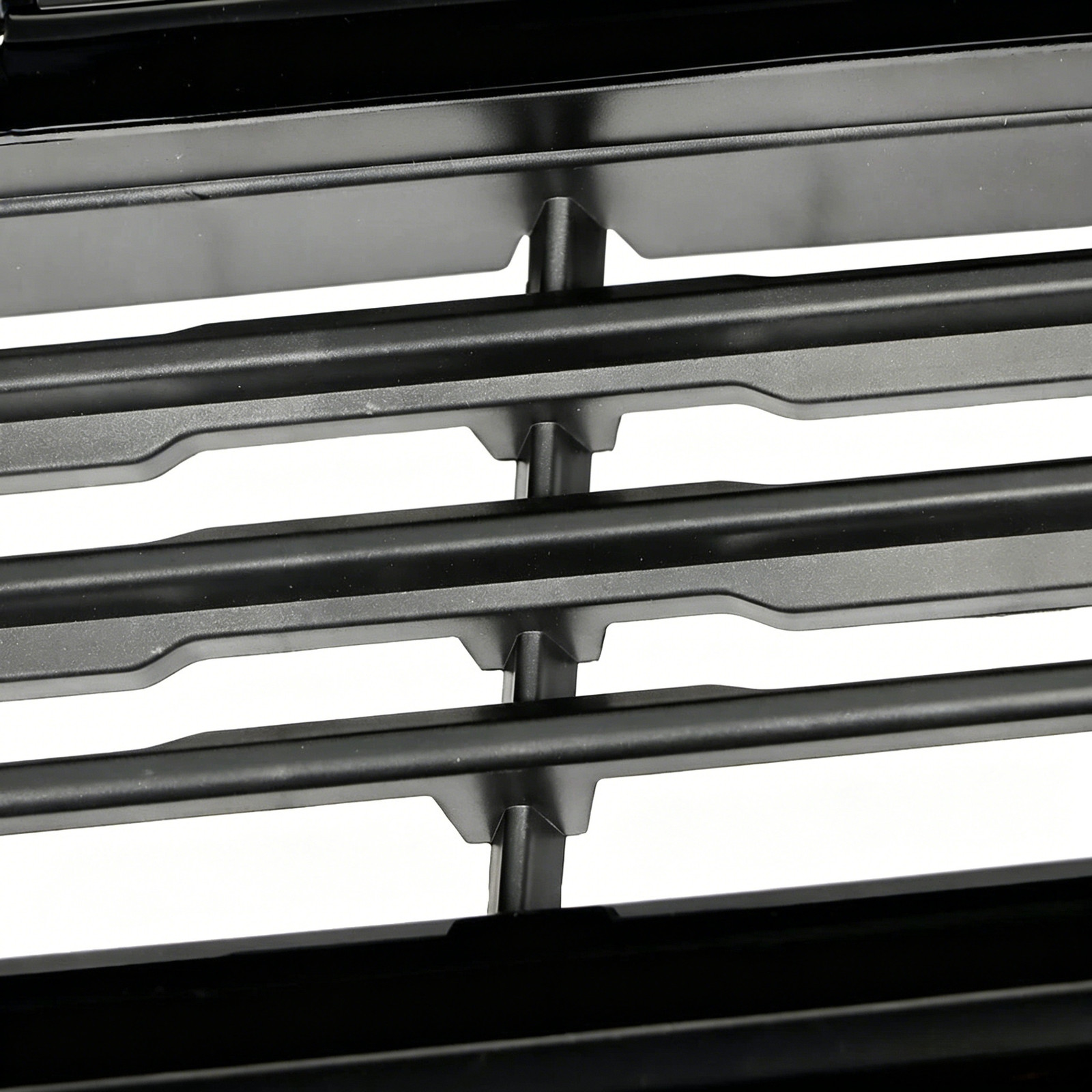 84270791 Front Grille Glossy Black For Chevrolet Colorado 2015 2016 2017-2020