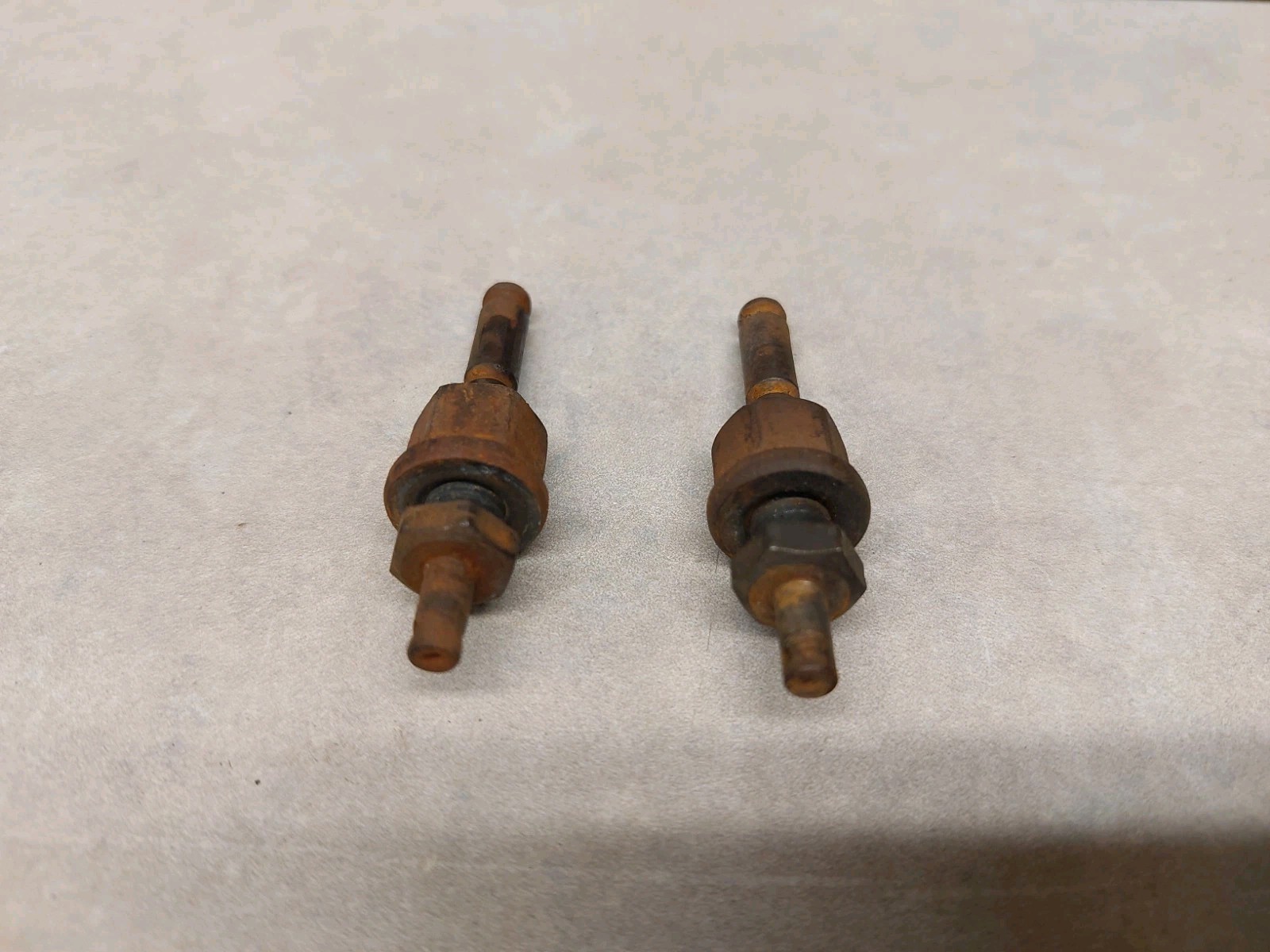 MOPAR Automatic Carburetor Linkage Stud 318 340 360 440 69 70 71 72 73 74 1986