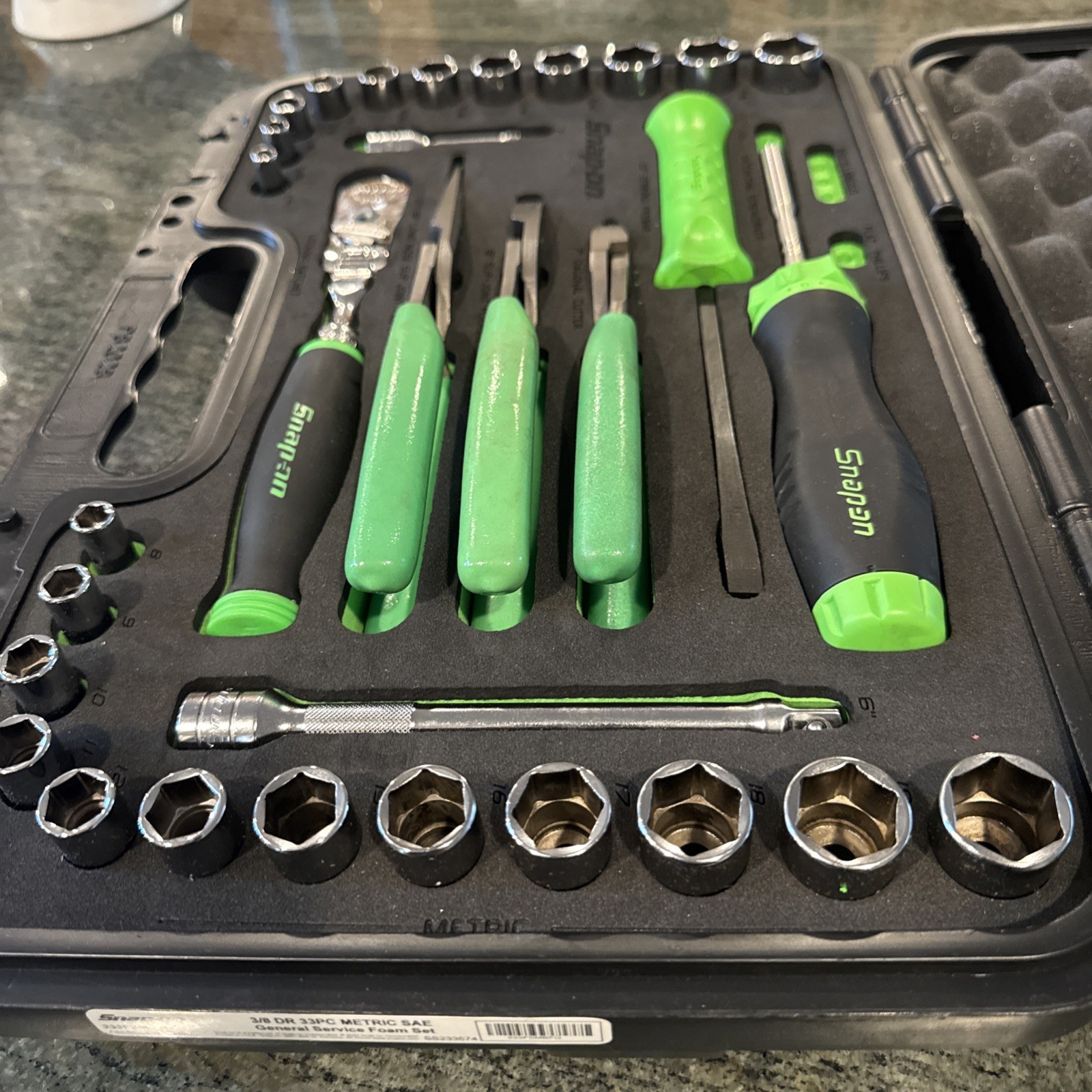 Snap On 233fsmbfg green 3/8” drive 33pc. metric sae general service foam set new