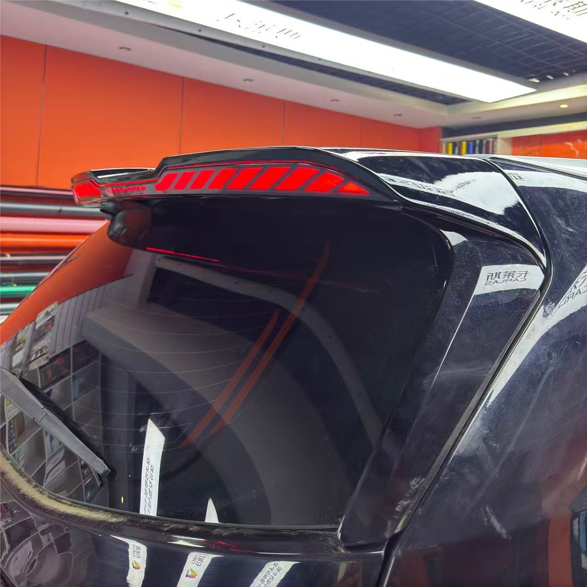 Fit For Highlander 2015-2017 Black Roof Wing Trunk Top Spoiler W/led Light