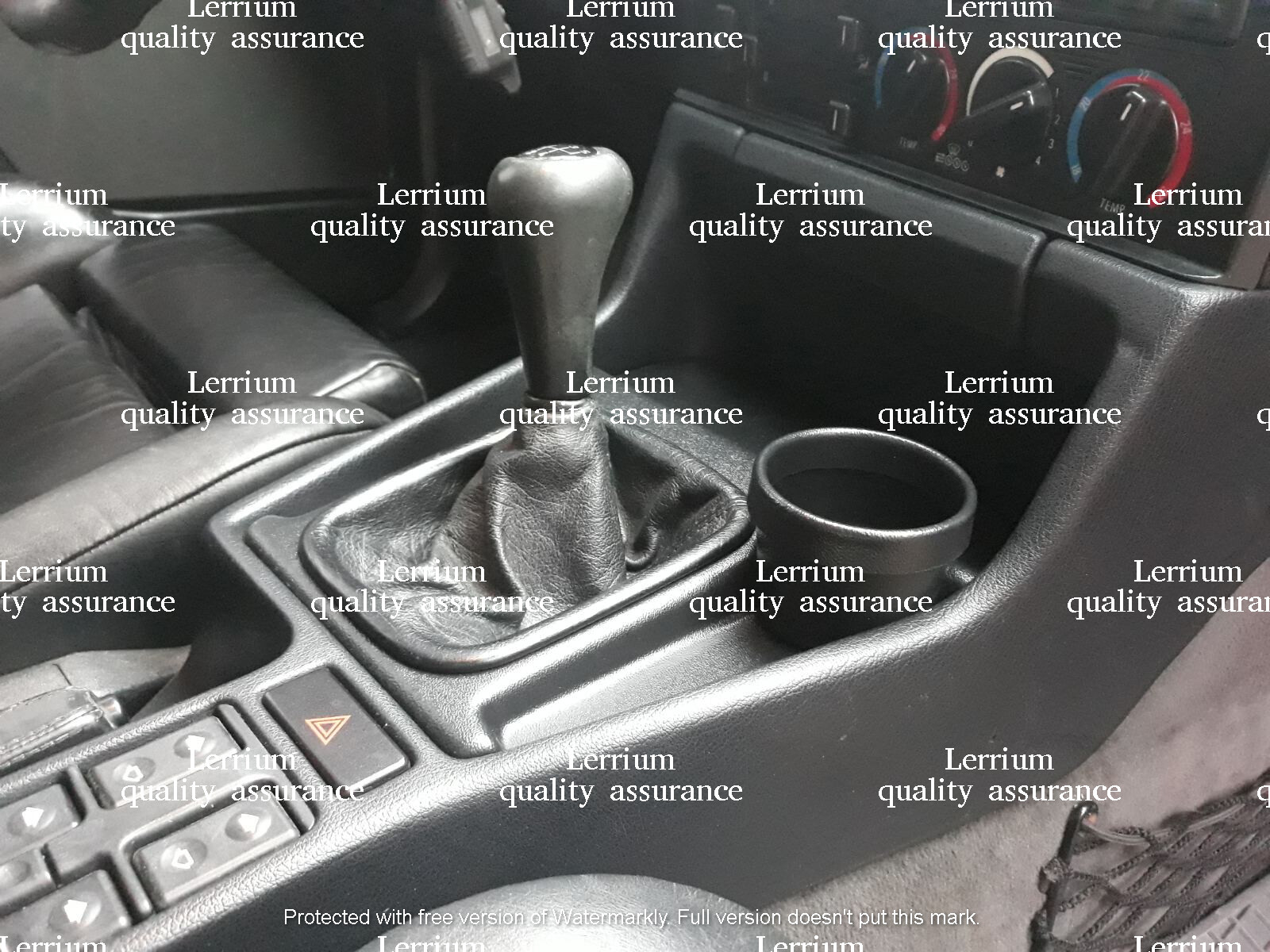 BMW E34 M5 Style gearshift Panel left hand drive with cup holder Lerrium