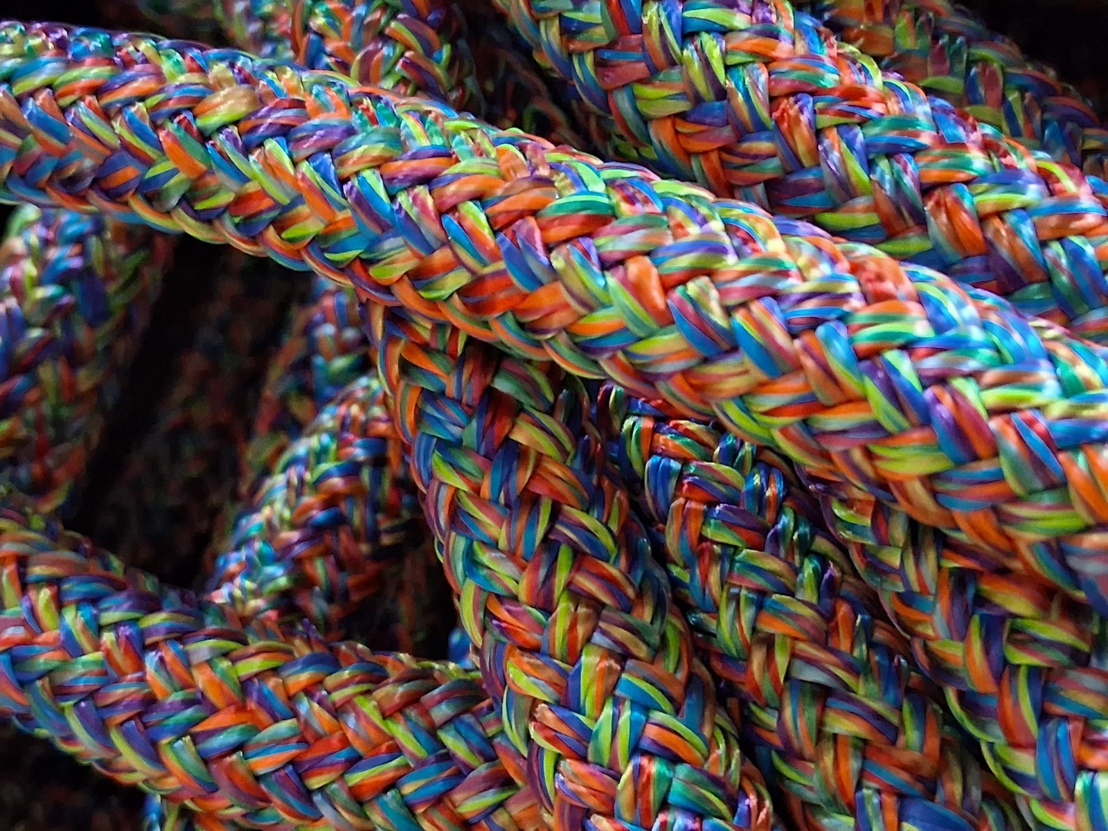 9/16 x 200 ft. Double Braid-Yacht Braid Polyester Rope. Rainbow Blend