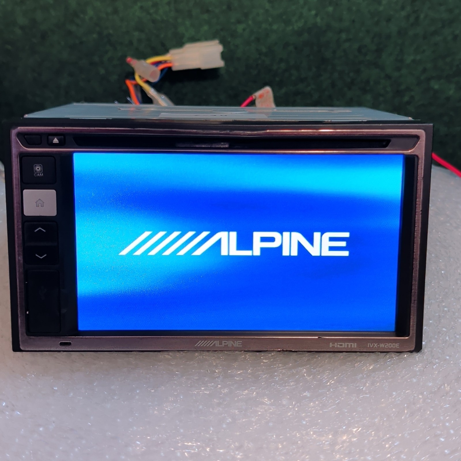 Alpine IVA-W200E 6.2″ Touchscreen CD/USB/HDMI/AUX Head Unit apple car play test