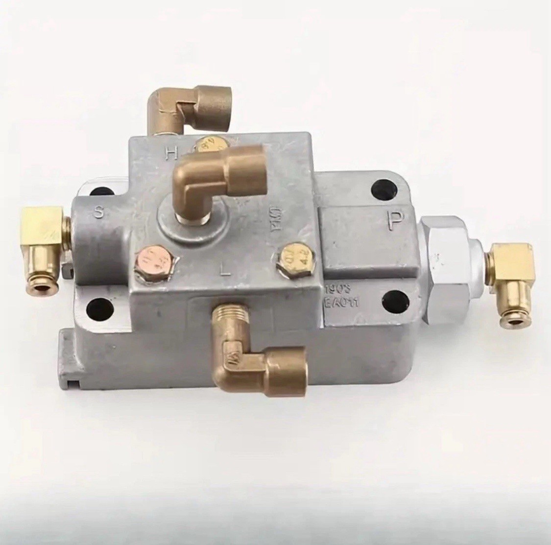 ✅ Fortpro Slave Valve for Mack & Fuller Transmissions – Replaces A-5000