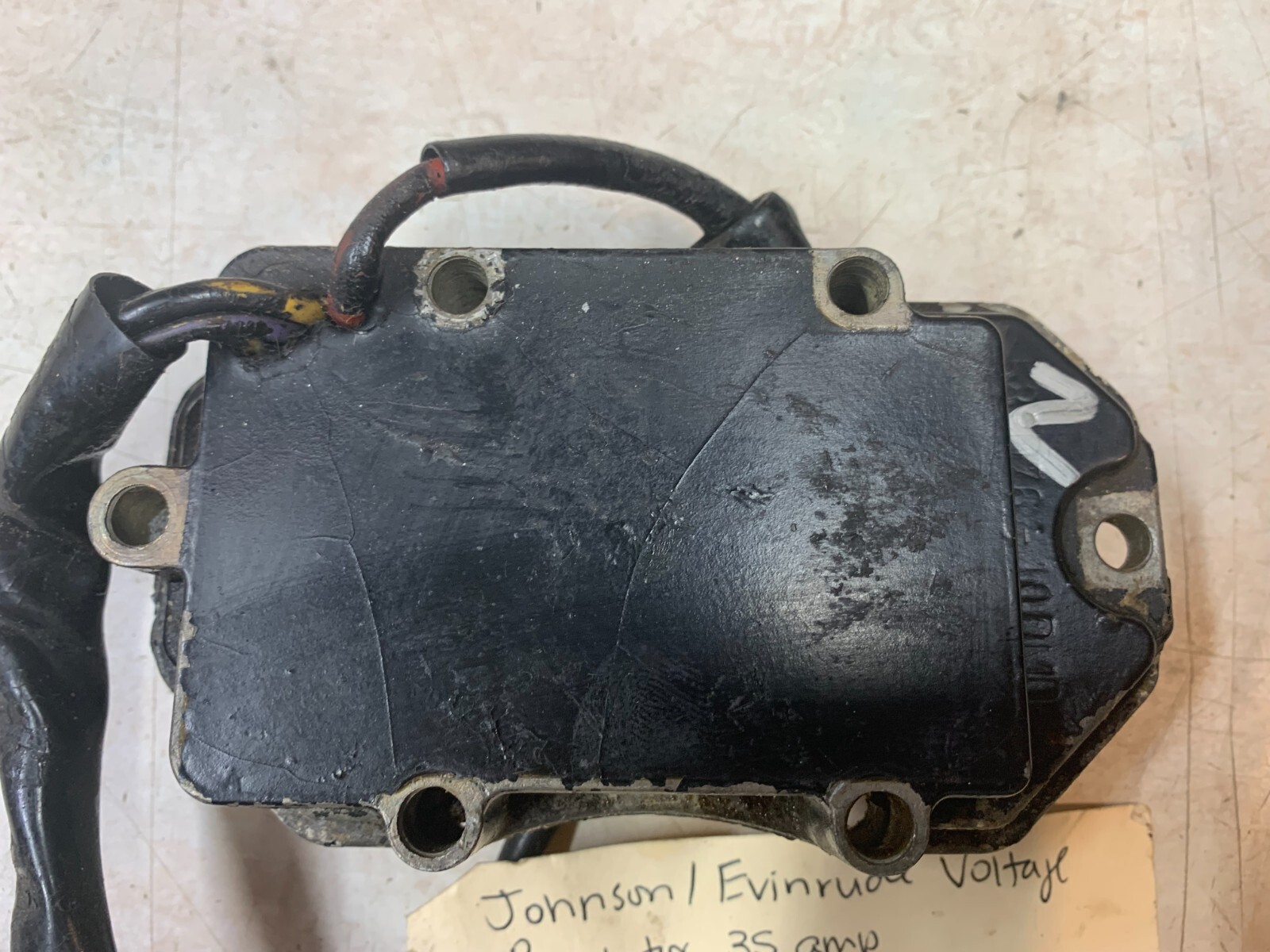 *90 Day Warranty* Johnson Evinrude Regulator &Rectifier Assembly 395204 583268