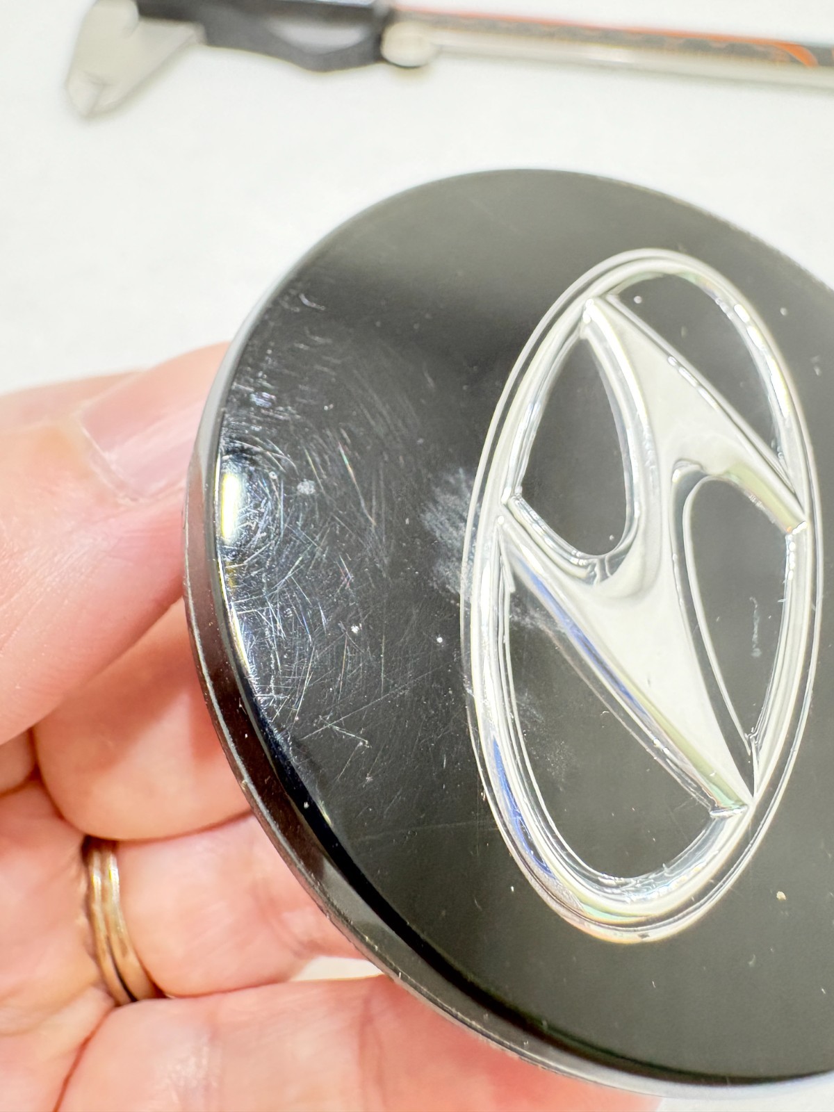 OEM Hyundai Sonata Tucson Wheel Center Caps Set of 4 Black 60mm 52960-L1100