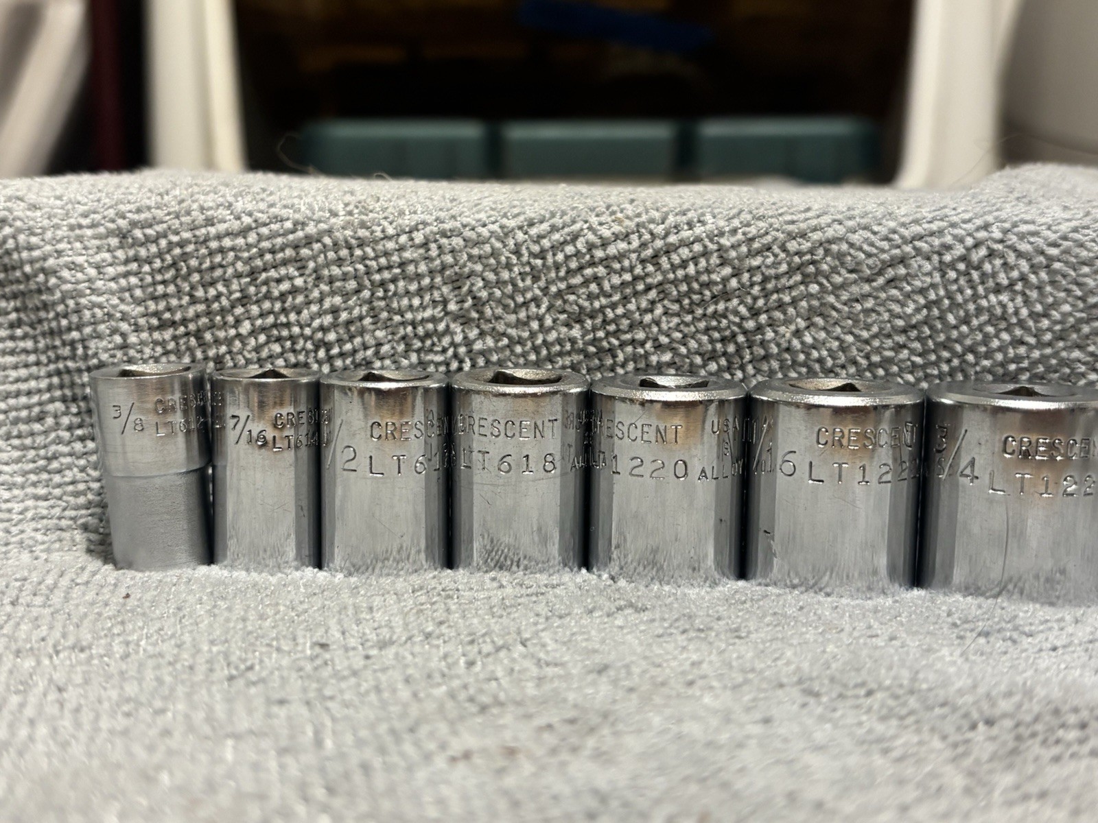 Vintage Crescent 3/8’ 7-Piece Socket Set -Size 3/8in – 3/4 6&12 Piece USA Made